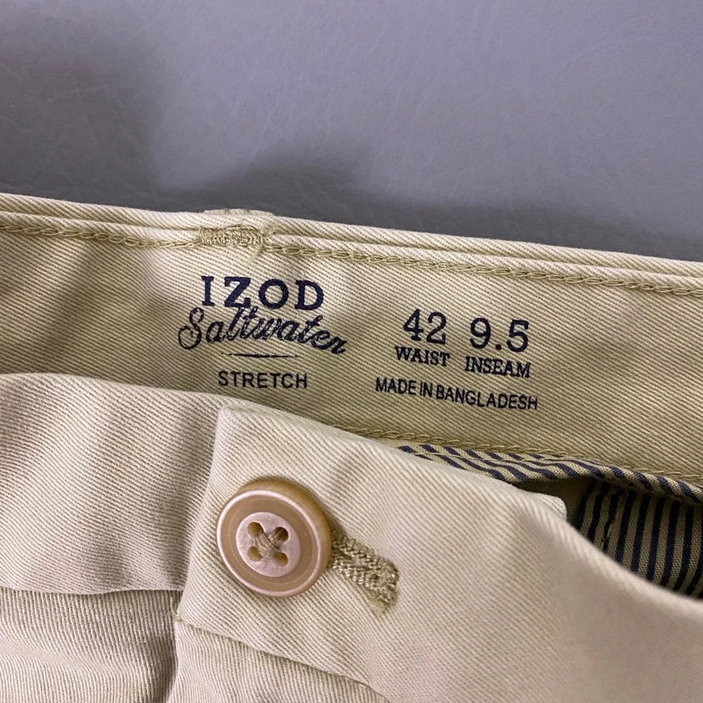 Izod saltwater shorts
